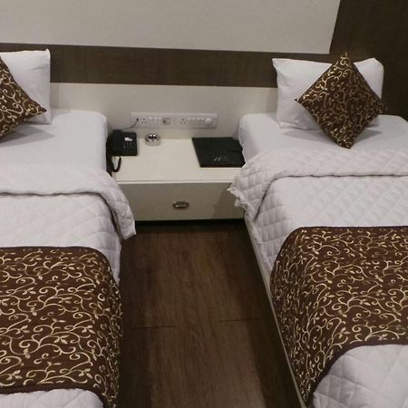 Princess Hotel Ankleshwar ภายนอก รูปภาพ