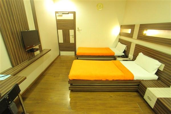 Princess Hotel Ankleshwar ภายนอก รูปภาพ