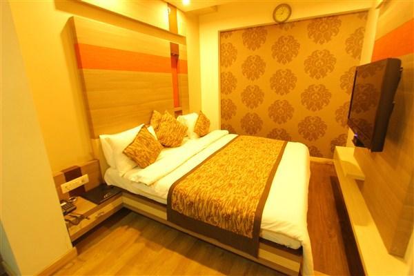 Princess Hotel Ankleshwar ภายนอก รูปภาพ
