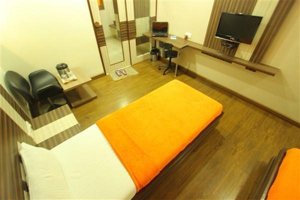 Princess Hotel Ankleshwar ภายนอก รูปภาพ